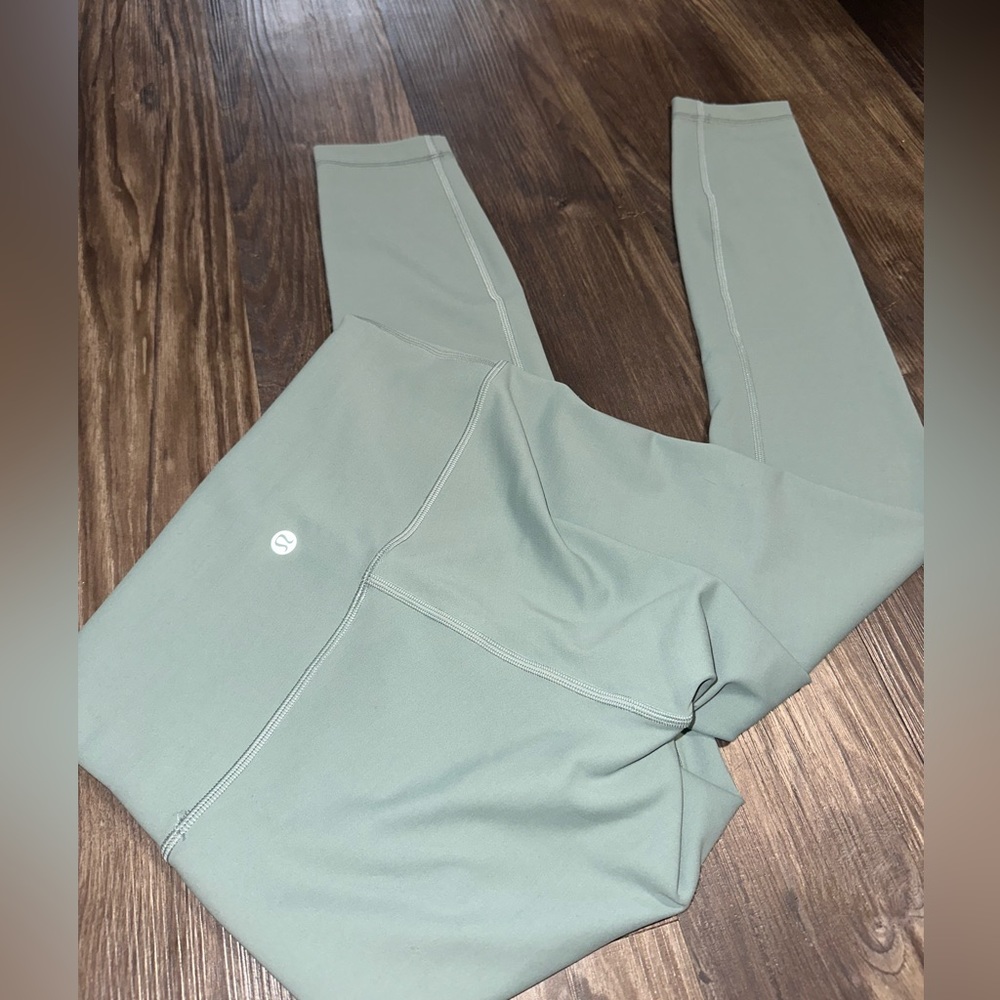 Lululemon wunder train leggings
